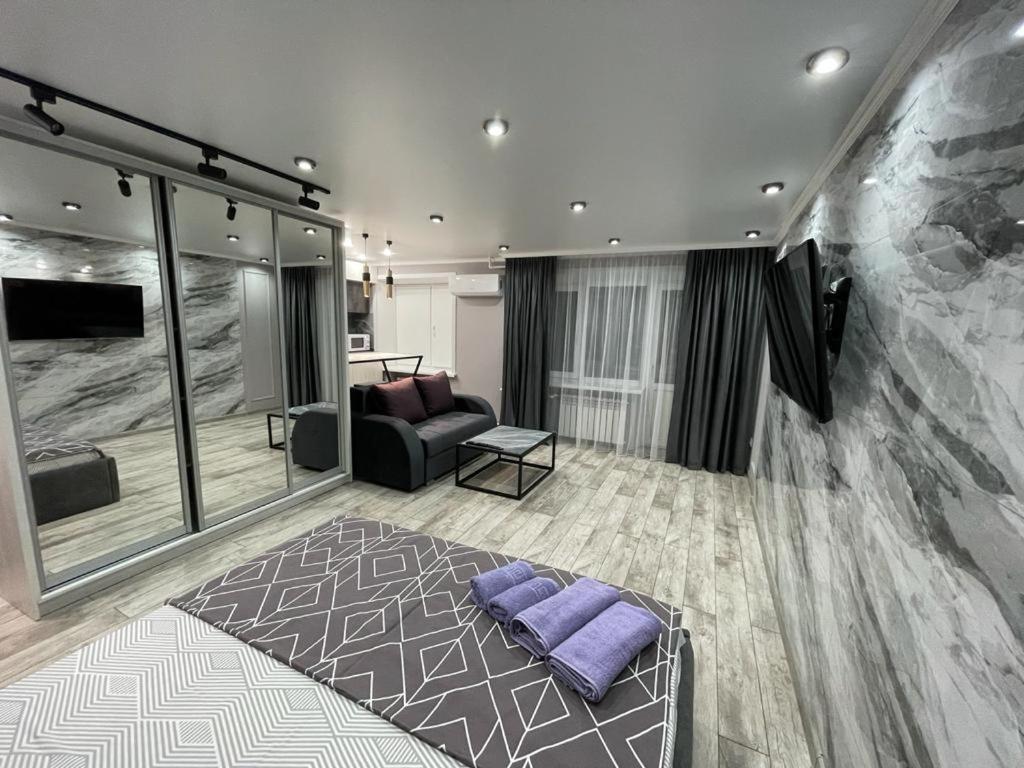 Люкс Академика Сатпаева 19 Apartman Pavlodar Kültér fotó
